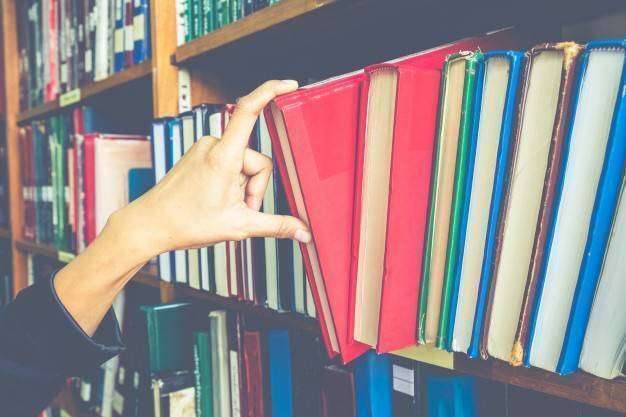 مجموعة من عناوين الأبحاث العلمية
